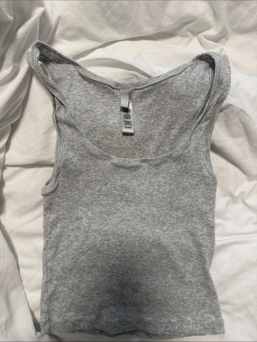 SKIMS Gray Ribbed Tank Top - Brand: Unknown
